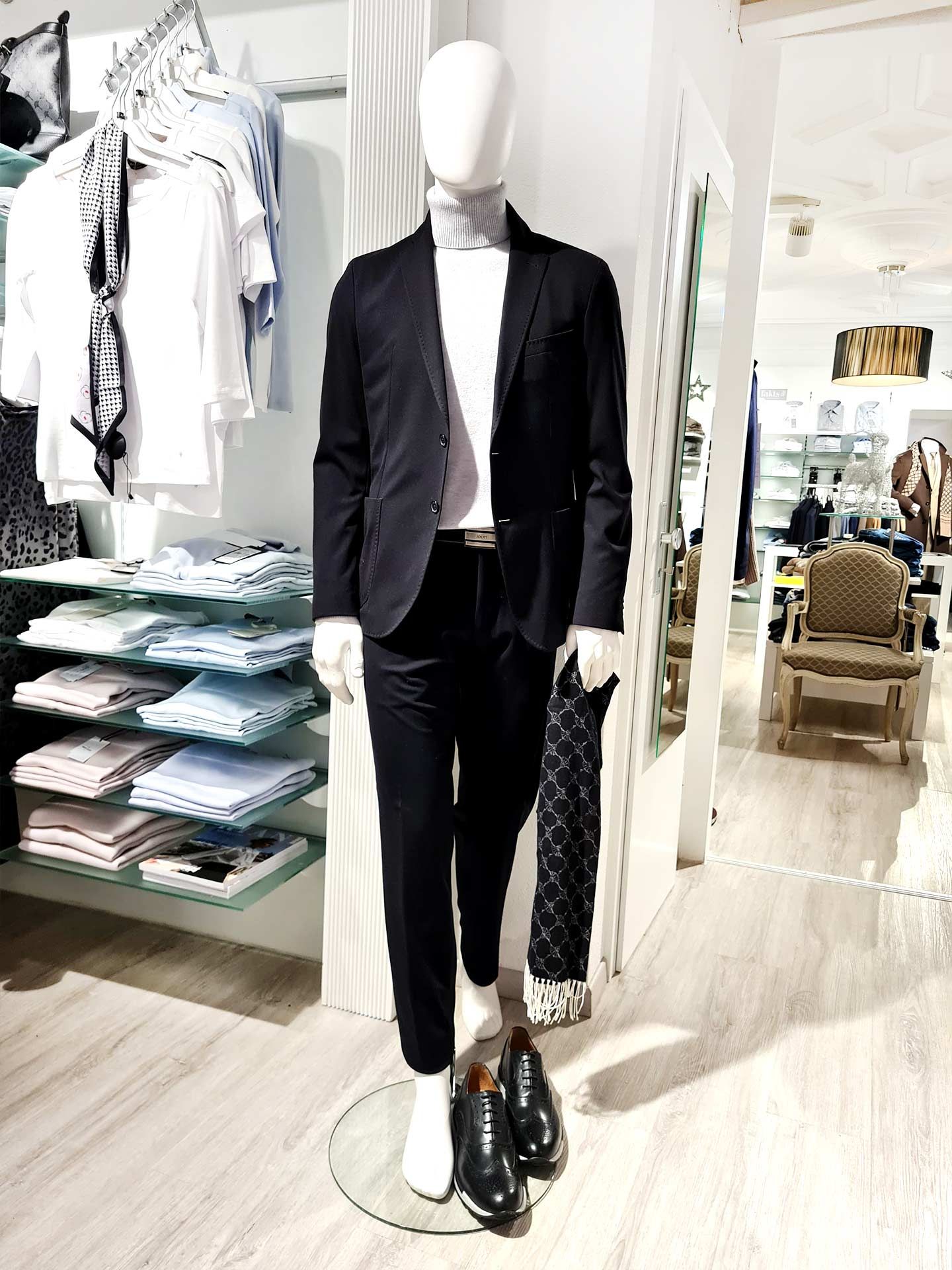 Baldessarini Jersey-Anzug & Joop! Rolli – moderner Festtagslook – Look 3