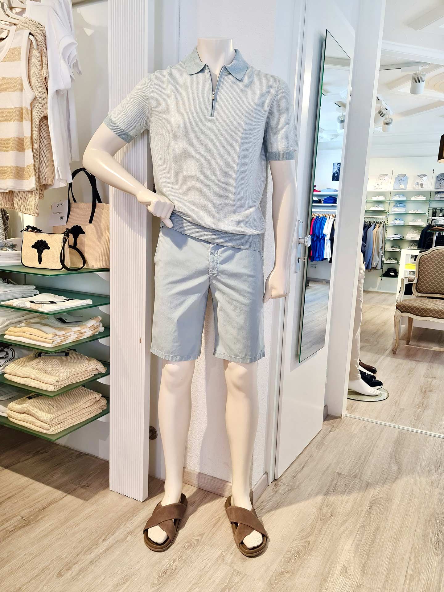 Sommerlook mit Gran Sasso Strick und Hiltl Shorts – 2025