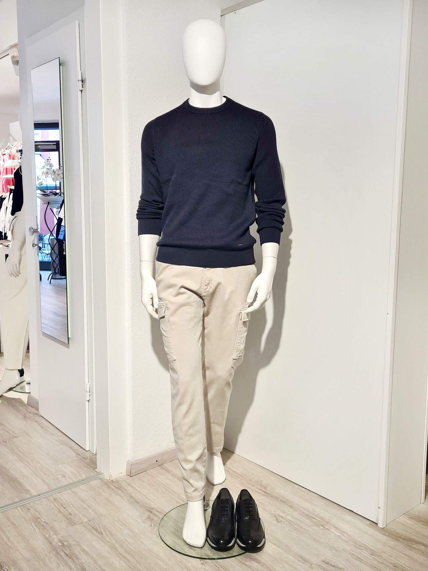 Frühlingshafter Casual-Look von Joop! – Frühjahr 2025